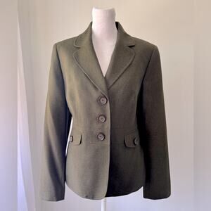 Vintage ‘00s Jones Studio Petite Dark Khaki Green Single Breasted Blazer